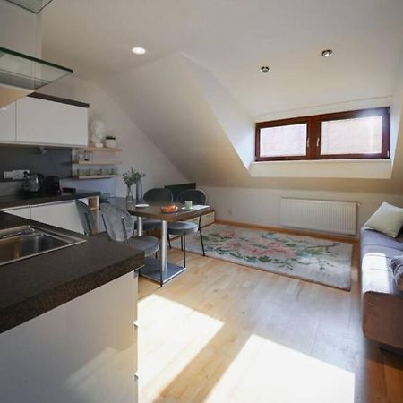 V Centru Deni Apartment Оломоуц Екстериор снимка